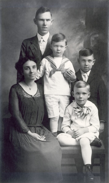 HumphreysFamily.jpg